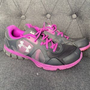 Women’s under armor sneaker. Purple gray color very comfy